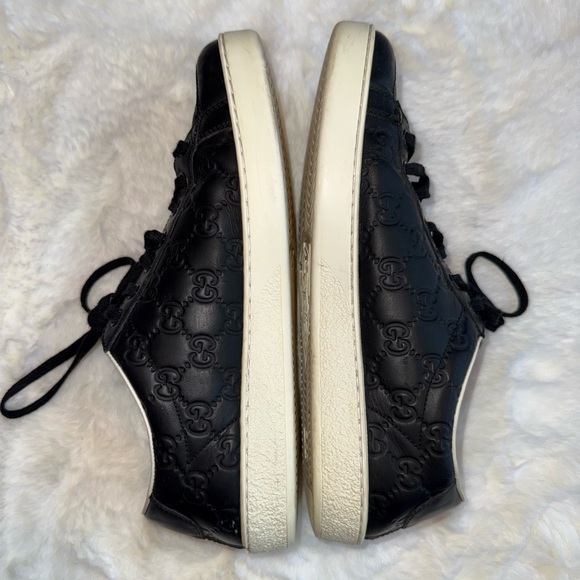 Gucci Leather Sneakers - Picture 4 of 15